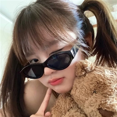 小众好看的女生头像(精选18张)