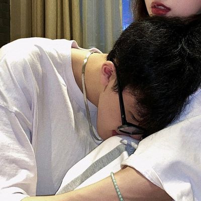 情侣恩爱甜蜜头像双人(精选18张)