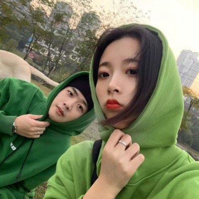 情侣恩爱甜蜜头像双人(精选18张)