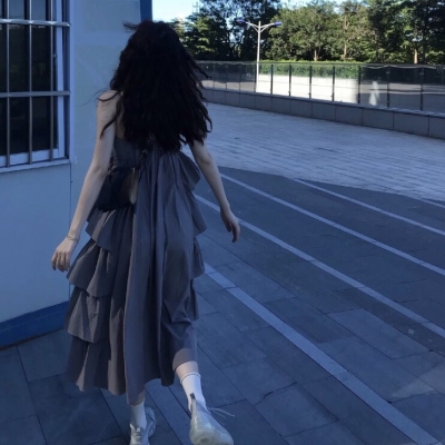 成熟且有深度的头像女生(精选18张)