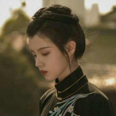 古典气质美女微信头像(精选28张)