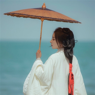 古典气质美女微信头像(精选28张)