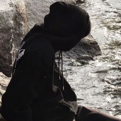 2023年小红书超火头像男(16张)