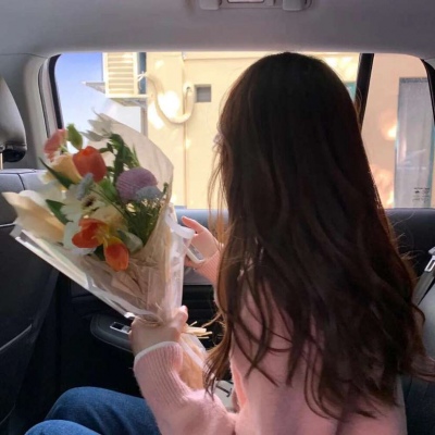 小红书最火女孩头像(精选16张)