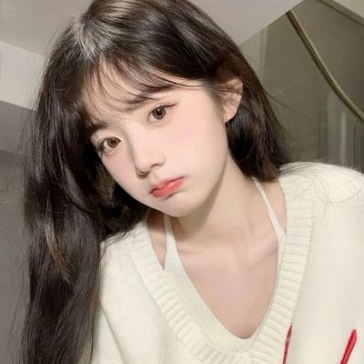 最近超火的女生头像小红书(12张)