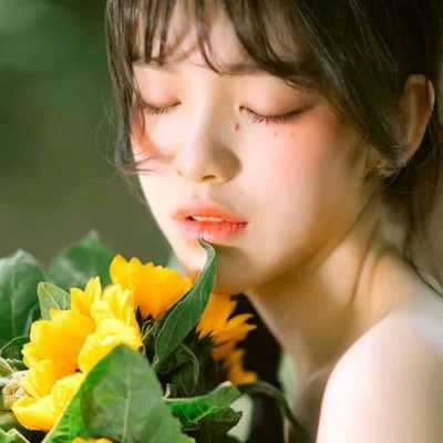 成熟女人味的微信头像图片(共16张)