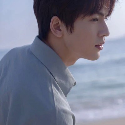 2023头像男最新版的(共18张)