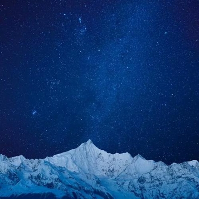 2023适合永久做头像的图片(优选32张)