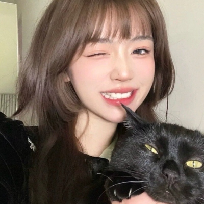 适合女生头像干净气质(18张)