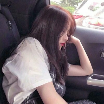 女头像唯美有气质高贵(精选16张)