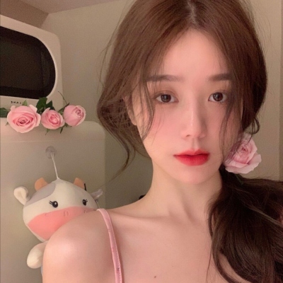 好看气质的微信头像女(共20张)