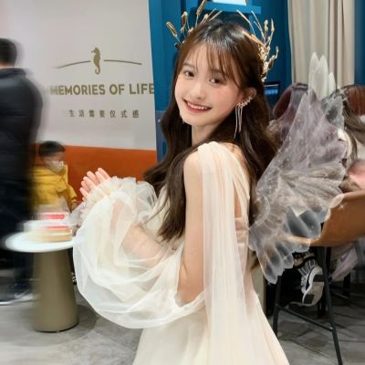 很罕见又很好看的女生头像(精选20张)