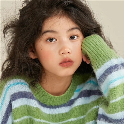 很罕见又很好看的女生头像(精选20张)