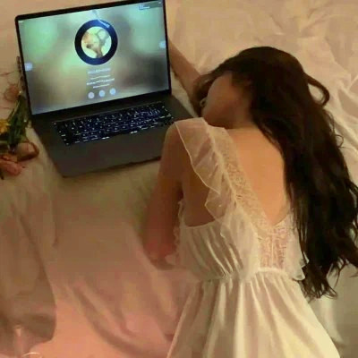 2023年最火爆的微信头像女(精选18张)