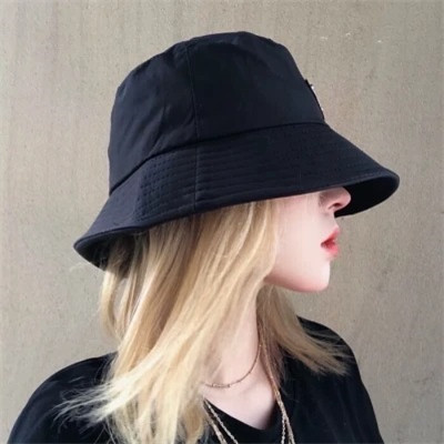 2023最火爆的微信头像女(优选20张)