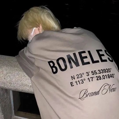 高级感拉满的头像男(18张)