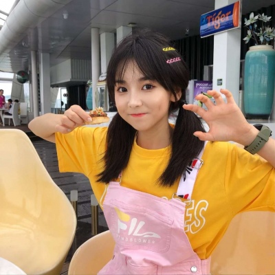 真人女头超仙超治愈(共20张)