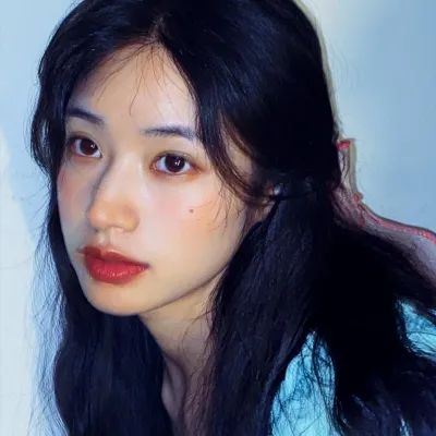 让人忍不住多看几眼的温柔女头像(20张)