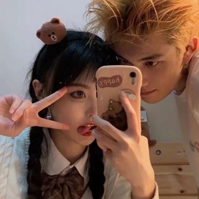 甜蜜情侣头像一左一右霸气(共18张)