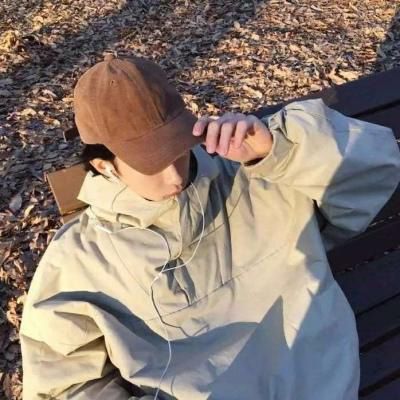 2023最帅动真人头像(共18张)