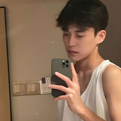 2023最帅动真人头像(共18张)