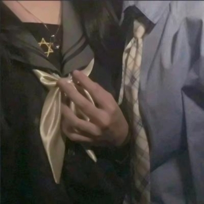 恶搞搞怪情头一对两张图片(优选18张)