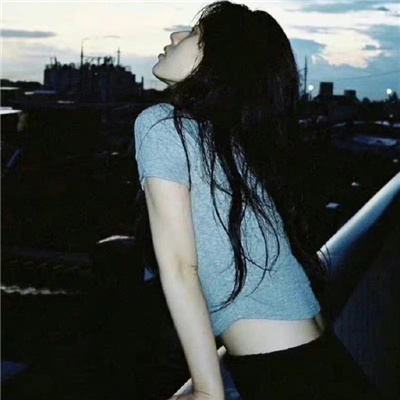 清新治愈系女生扣扣头像(精选18张)