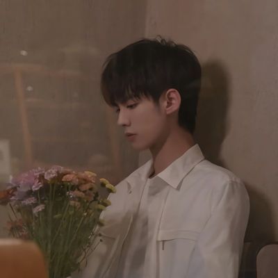 帅到炸裂的氛围感男生好看头像(共18张)