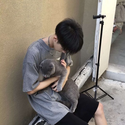 真人高冷的日系男头(共18张)