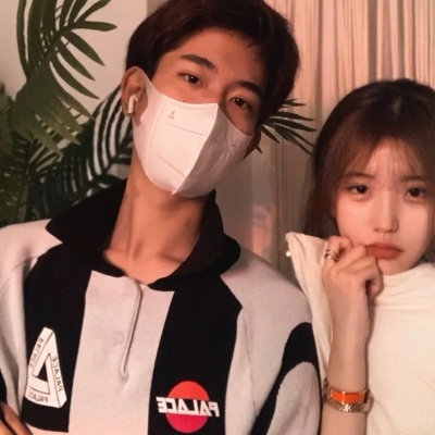 最新潮流个性情侣头像一对两张(18张)