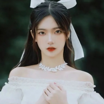 个性潮流精选好看女生头像(优选24张)