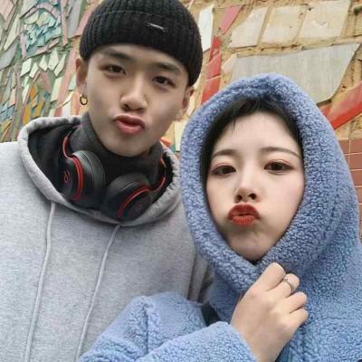 00后非主流个性情侣头像一对两张(精选16张)