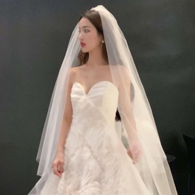 2023意境美女QQ头像(精选16张)