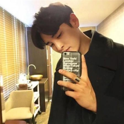 很帅的男生头像(共22张)