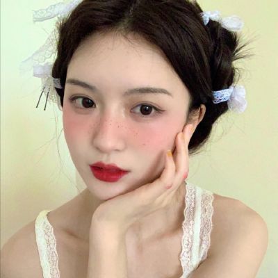 快手绝绝子女生头像(共20张)