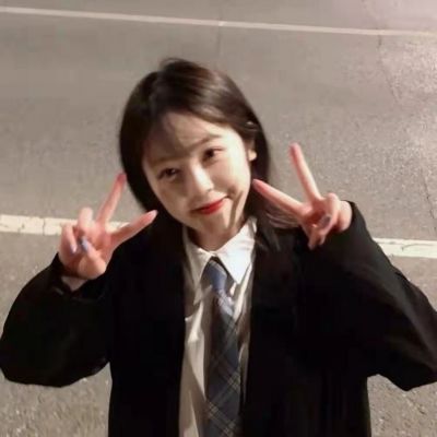 快手绝绝子女生头像(共20张)