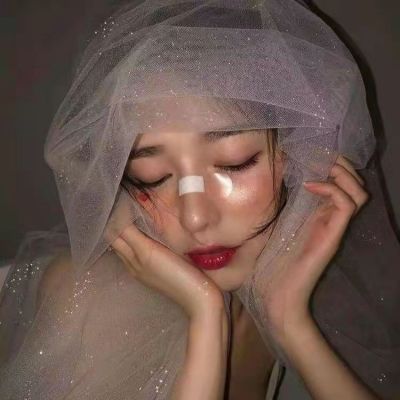 快手绝绝子女生头像(共20张)