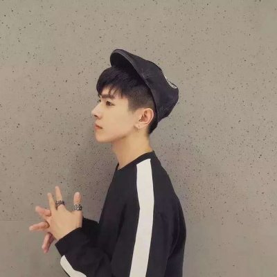 2023帅气小哥哥头像高清图片(共26张)