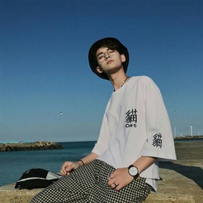 2023帅气小哥哥头像高清图片(共26张)