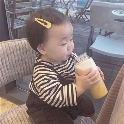 小清新学生范闺蜜贴吧头像一人一张(优选34张)