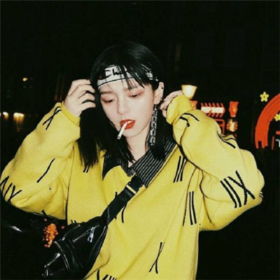 时尚潮流女装图片大全(32张)