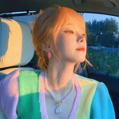 小众高级氛围感头像(共34张)