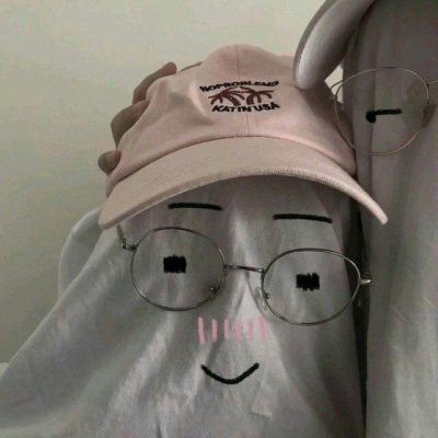 奇葩逗比情侣头像一男一女图片大全(16张)