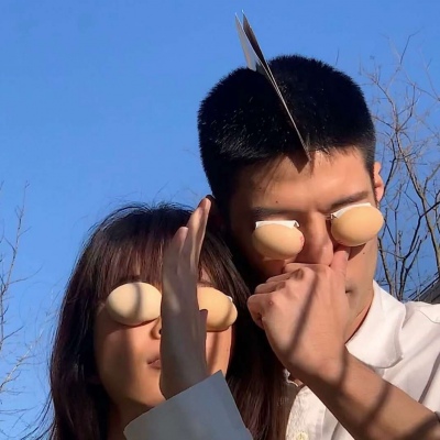 又奇葩又搞笑的沙雕情侣头像图片(16张)