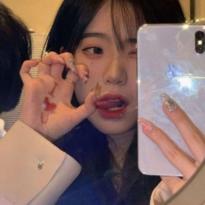 霸气可爱的图片女生头像(优选12张)