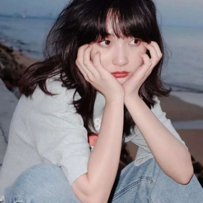 霸气可爱的图片女生头像(优选12张)