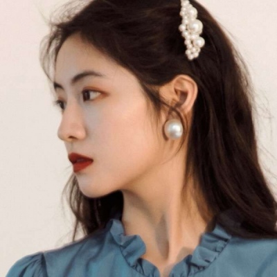 霸气可爱的图片女生头像(优选12张)