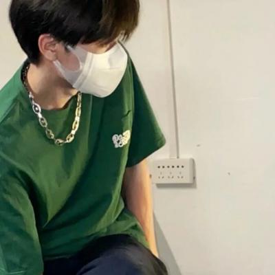 精致男孩必备的高颜值气质头像图片大全(共18张)