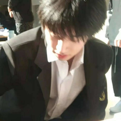 精致男孩必备的高颜值气质头像图片大全(共18张)