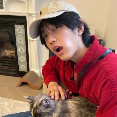 精致男孩必备的高颜值气质头像图片大全(共18张)